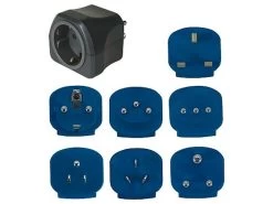 Brennenstuhl Reisstekkers Luxe 7 Adapters