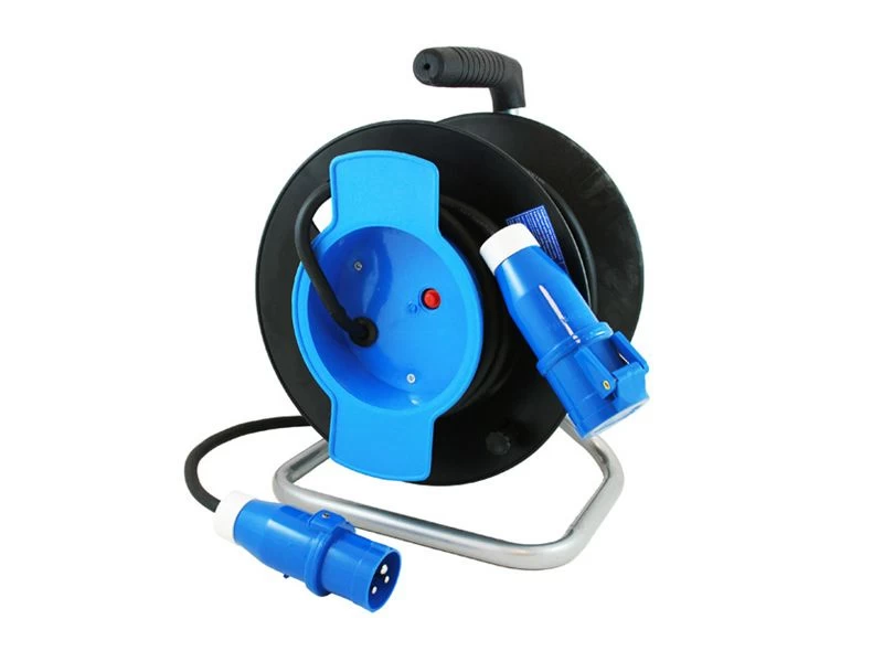 Haba Haspel + Ce Stekkers + 25 Mtr. Kabel 3 Haba Haspel + Ce Stekkers + 25 Mtr. Kabel