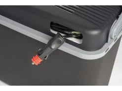 Autokoelbox - Arctic - 12 Volt - 12 Liter - Zwart/Grijs -Goedkope Camping Winkel 57 2 autokoelbox artic 12 volt 12 liter zwart grijs 6702862